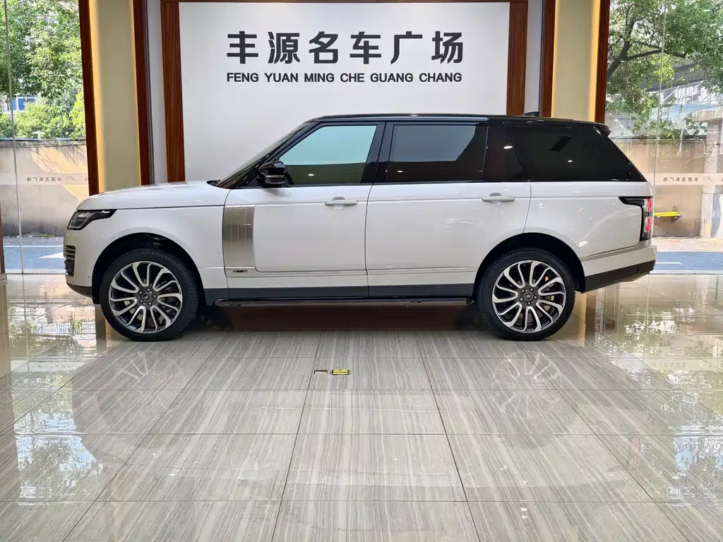 Land Rover Range Rover — миниатюра 26