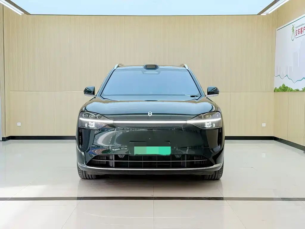 AITO AITO M9 — миниатюра 2