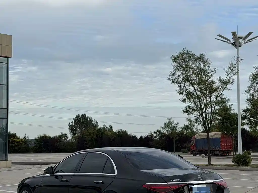 Mercedes-Benz S-Class — миниатюра 4