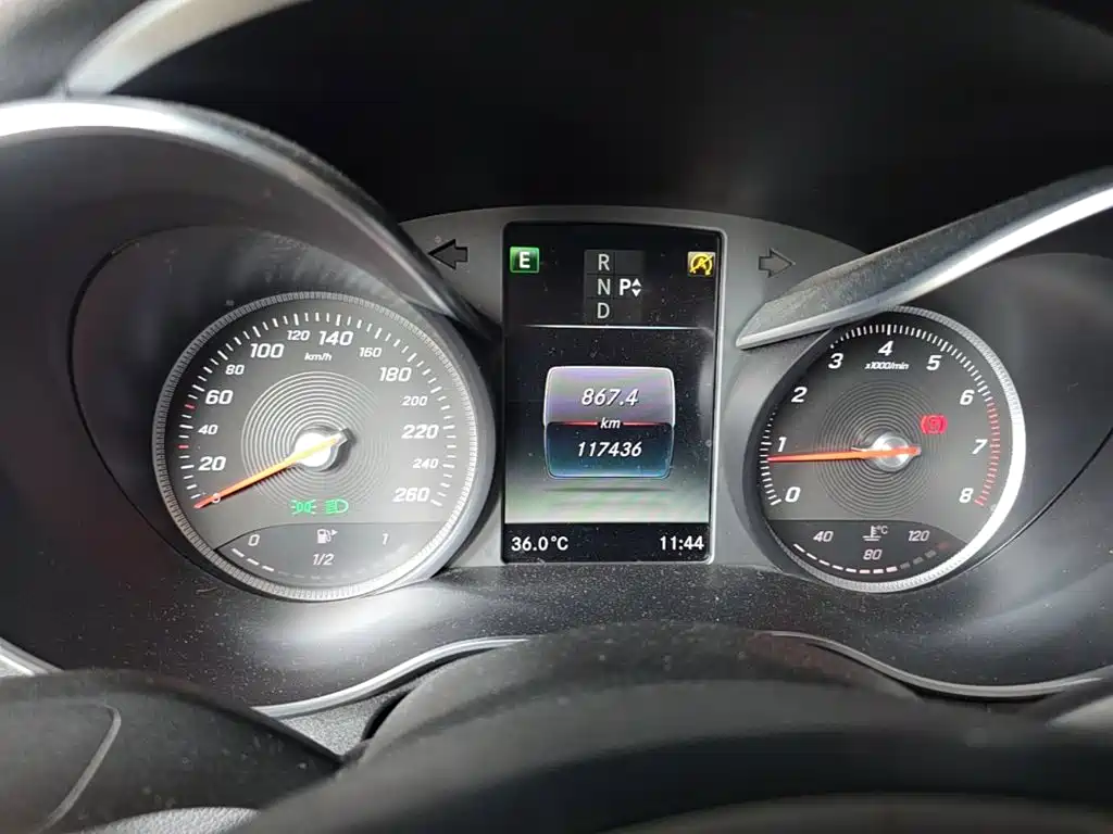 Mercedes-Benz C-Class — миниатюра 17