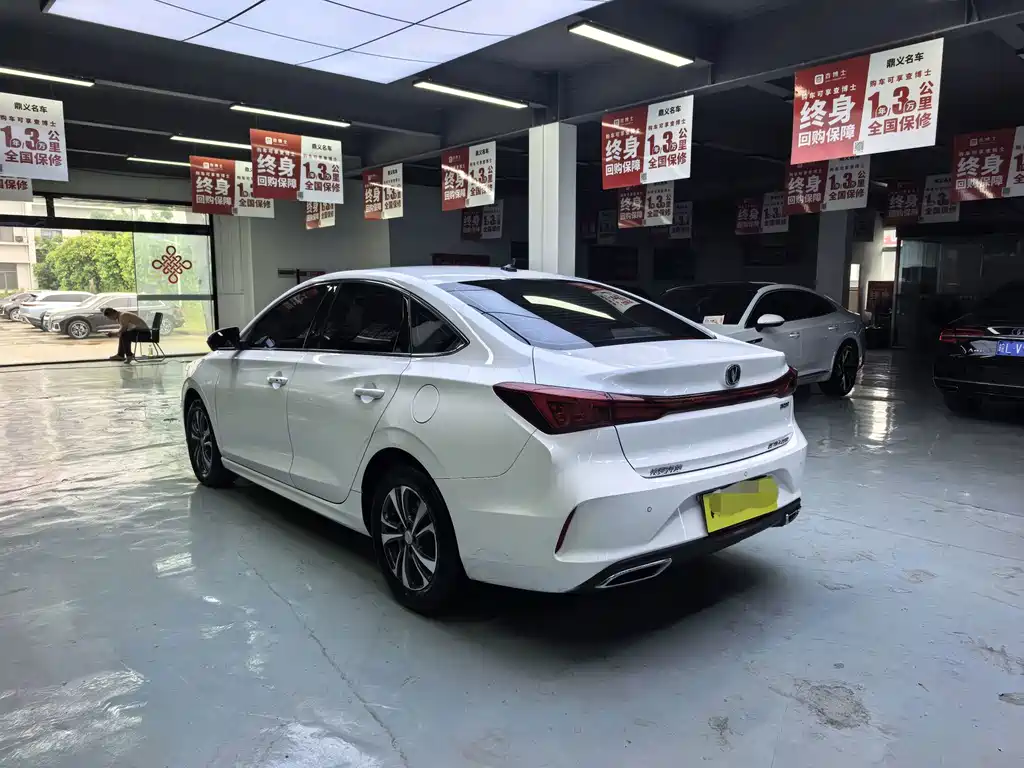 Changan Eado — миниатюра 9