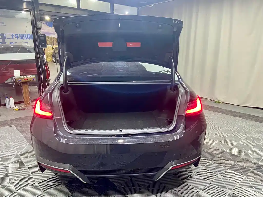 BMW i3 — миниатюра 16
