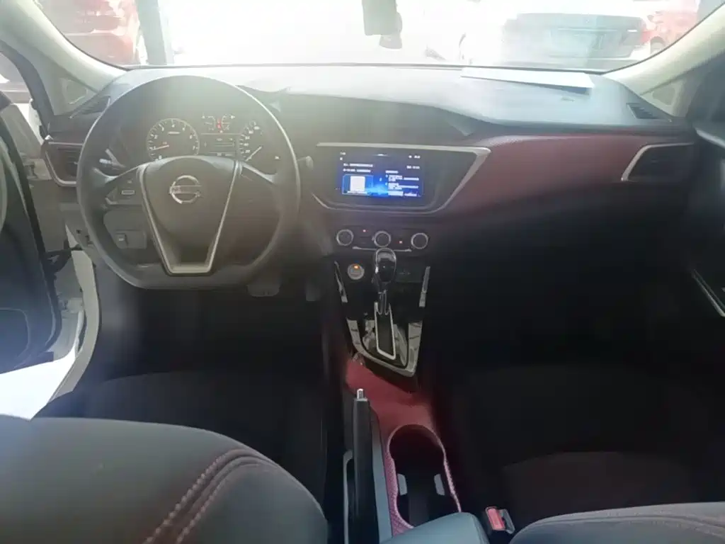 Nissan Bluebird — миниатюра 10