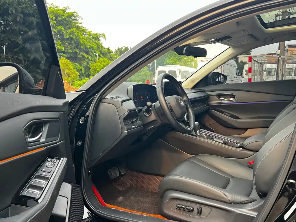 Honda Accord — миниатюра 4