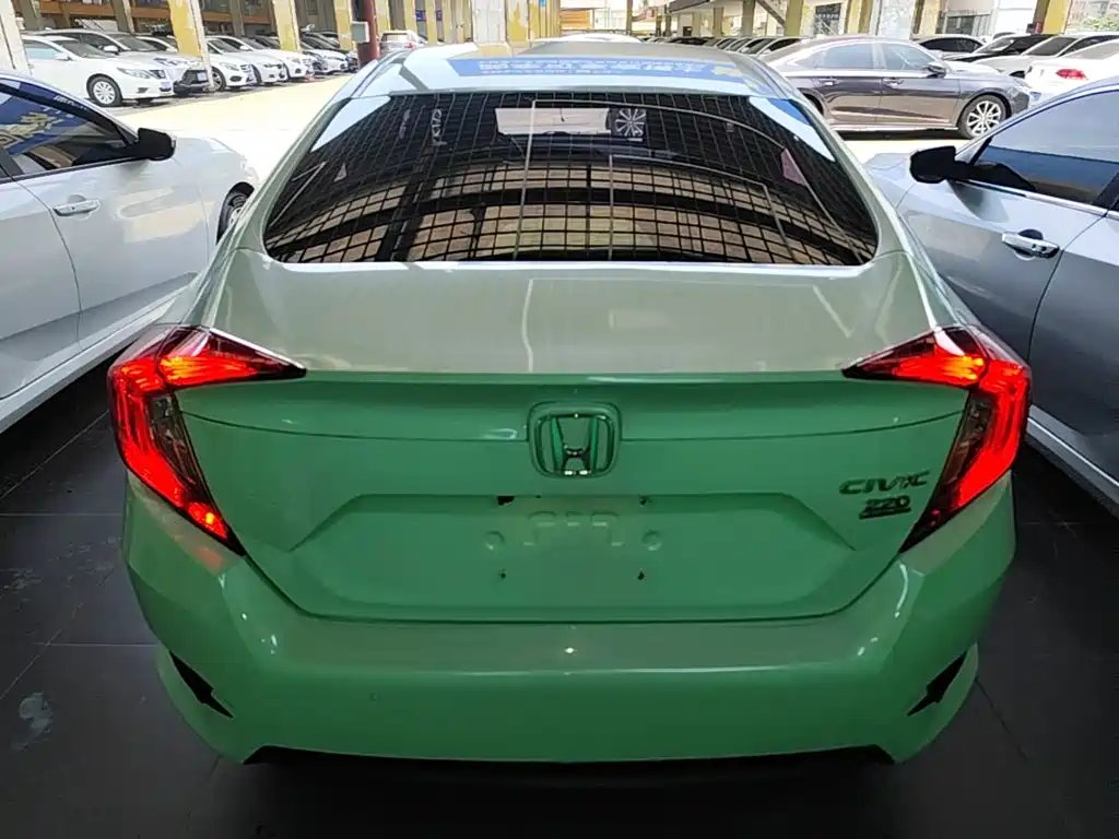 Honda Civic 2019 220TURBO CVT VI