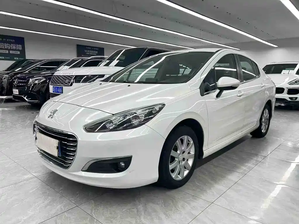 Peugeot 308 2015