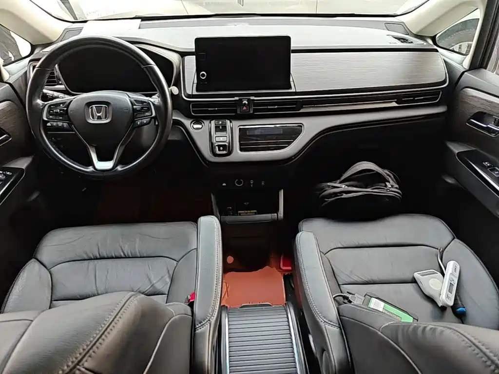 Honda Elysion — миниатюра 10