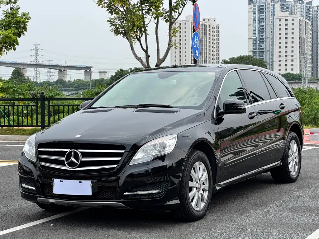 Mercedes-Benz R-Class