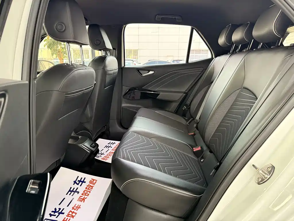 Volkswagen ID.3 — миниатюра 7