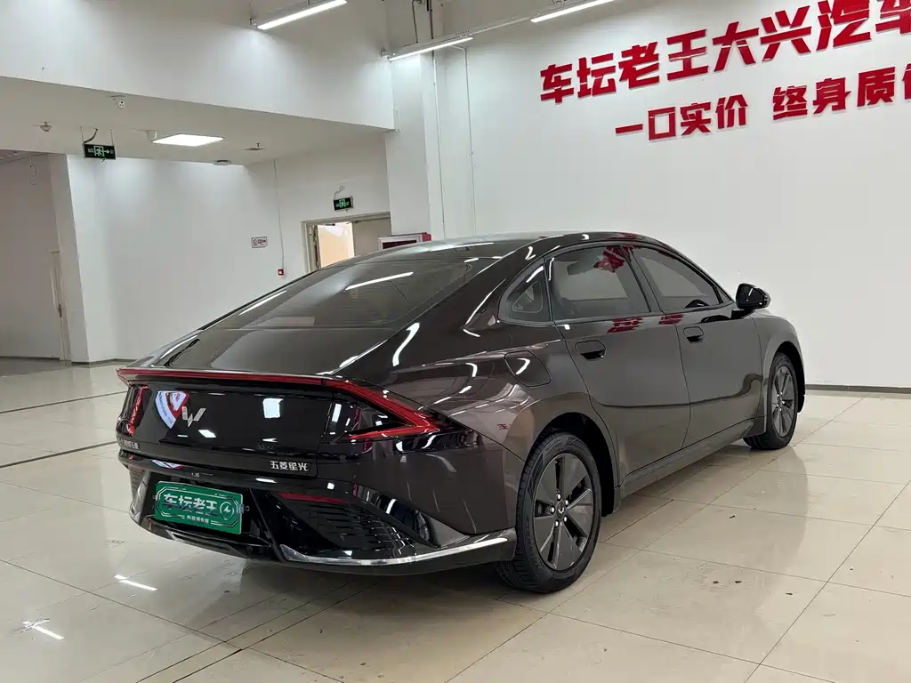 Wuling Xingguang — миниатюра 11