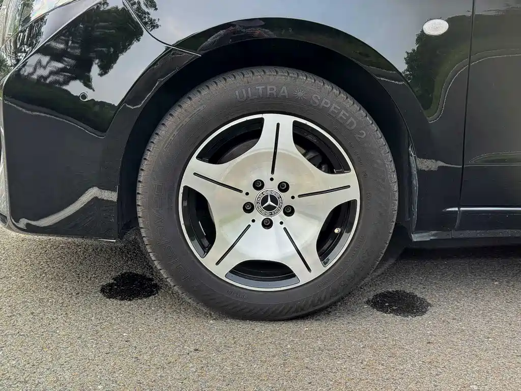 Mercedes-Benz Vito — миниатюра 17