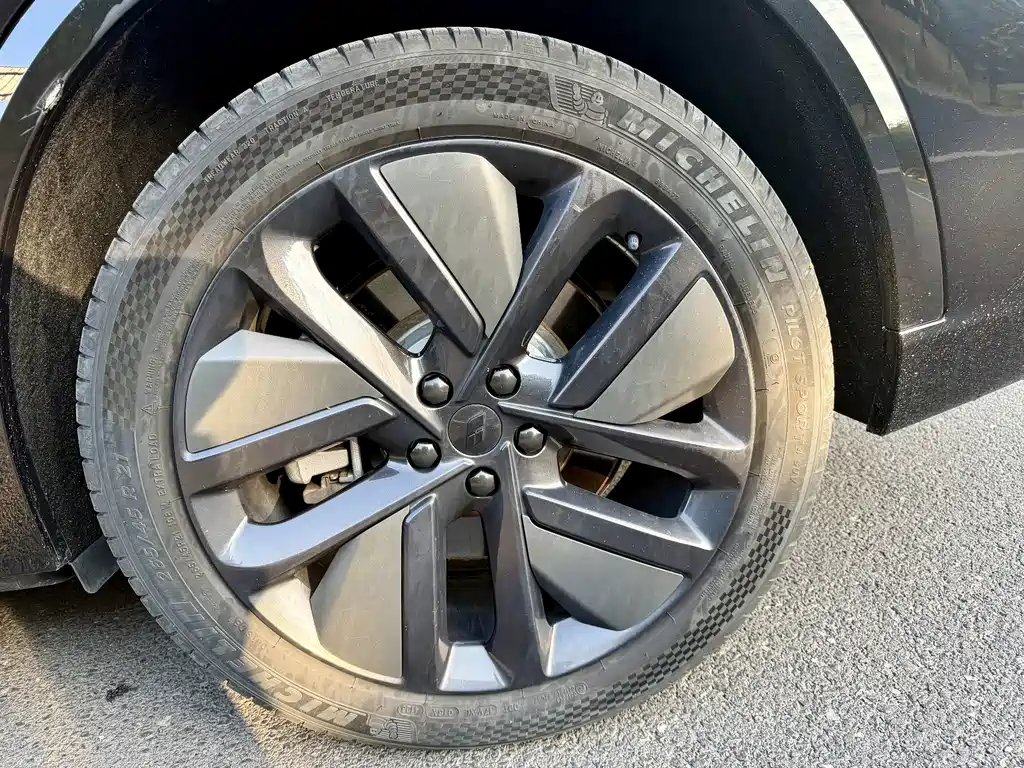 Li Auto Li L9 — миниатюра 13