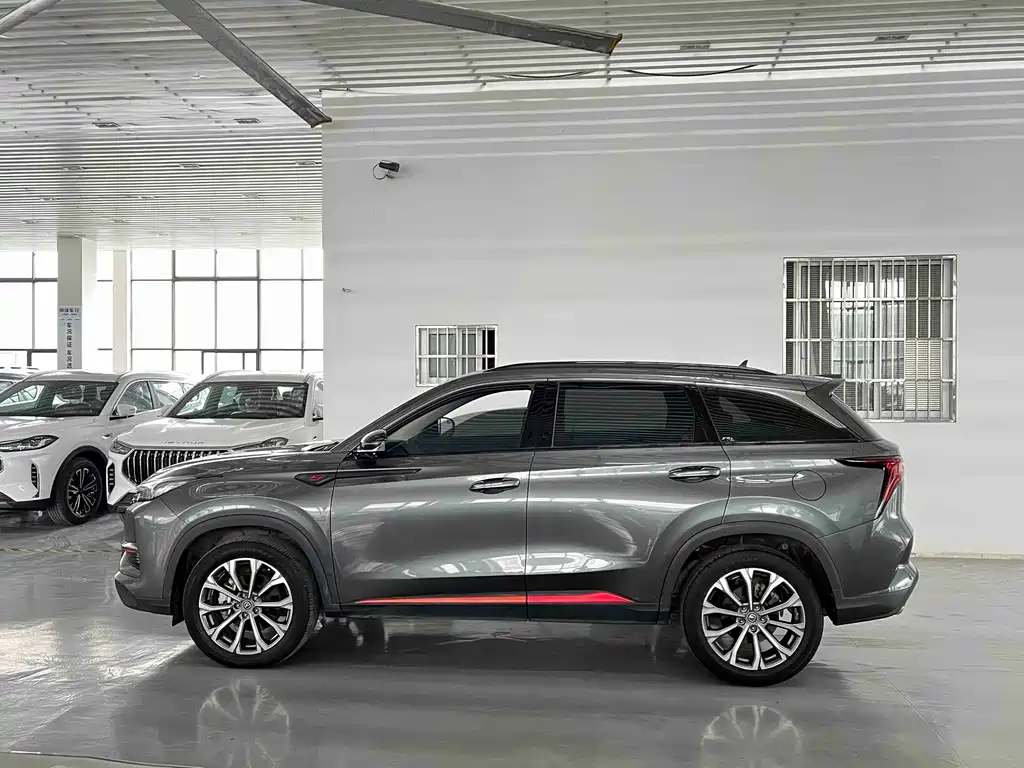 Changan CS75 PLUS - фото 2
