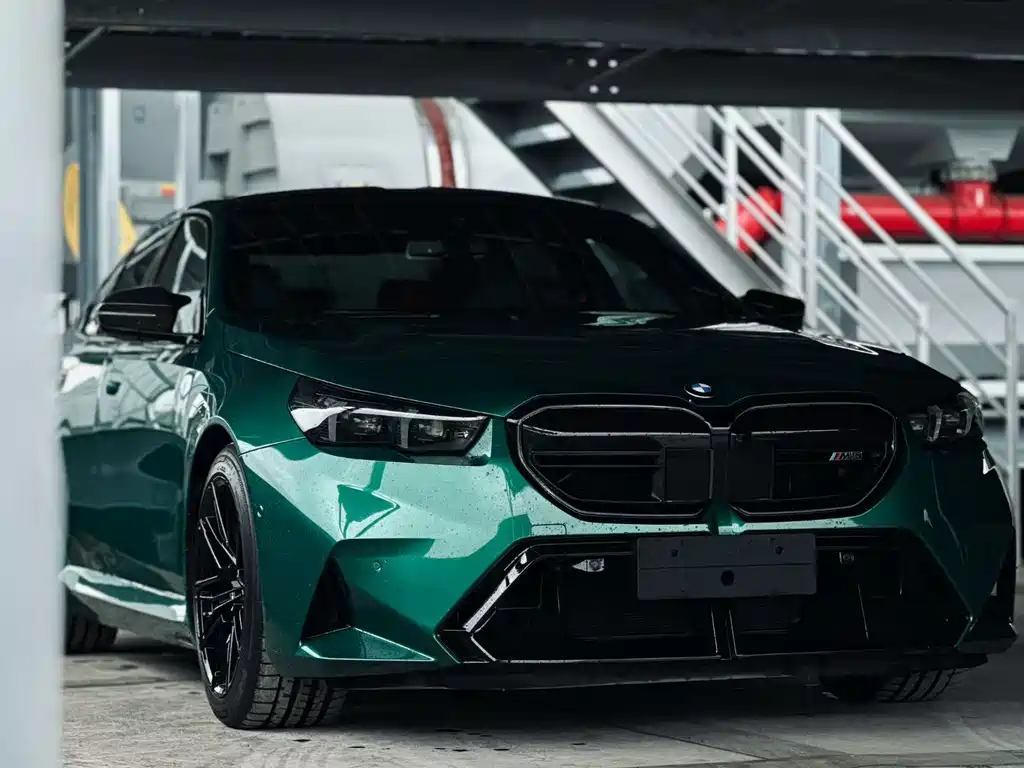 BMW M5 2025 M5