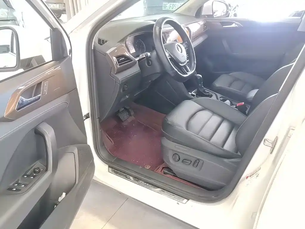 Volkswagen Tharu — миниатюра 16
