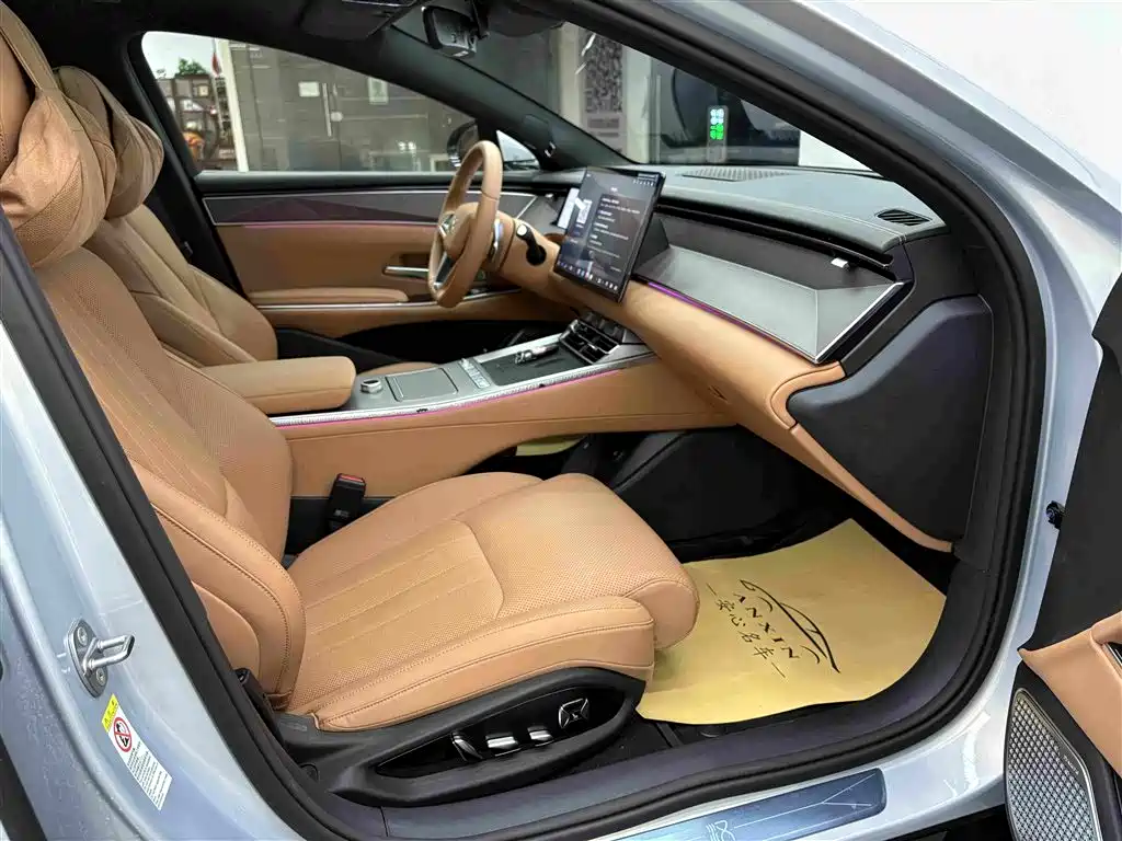 BYD Han L — миниатюра 18