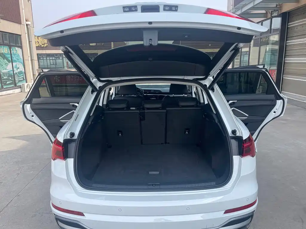 Audi Q3 — миниатюра 14