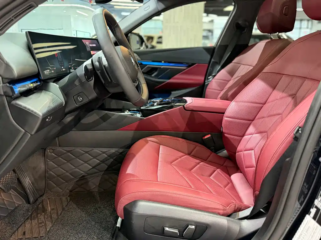 BMW 5 Series 5 2024 530Li Lead Luxury
