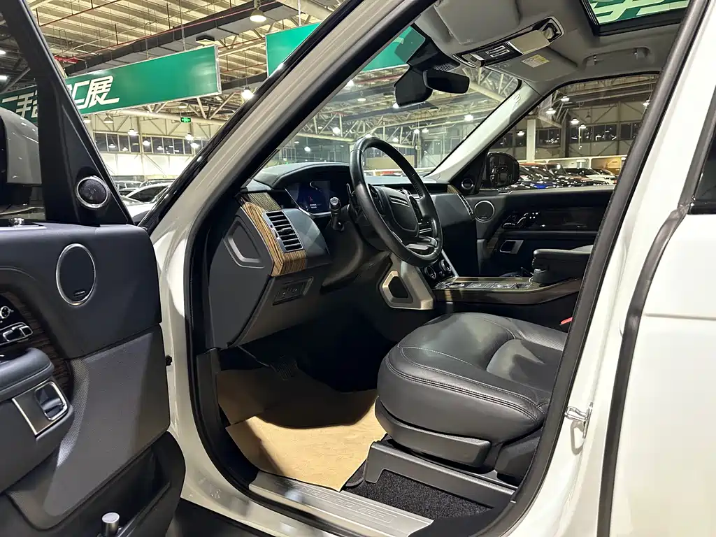 Land Rover Range Rover 2019 3.0 SCV6