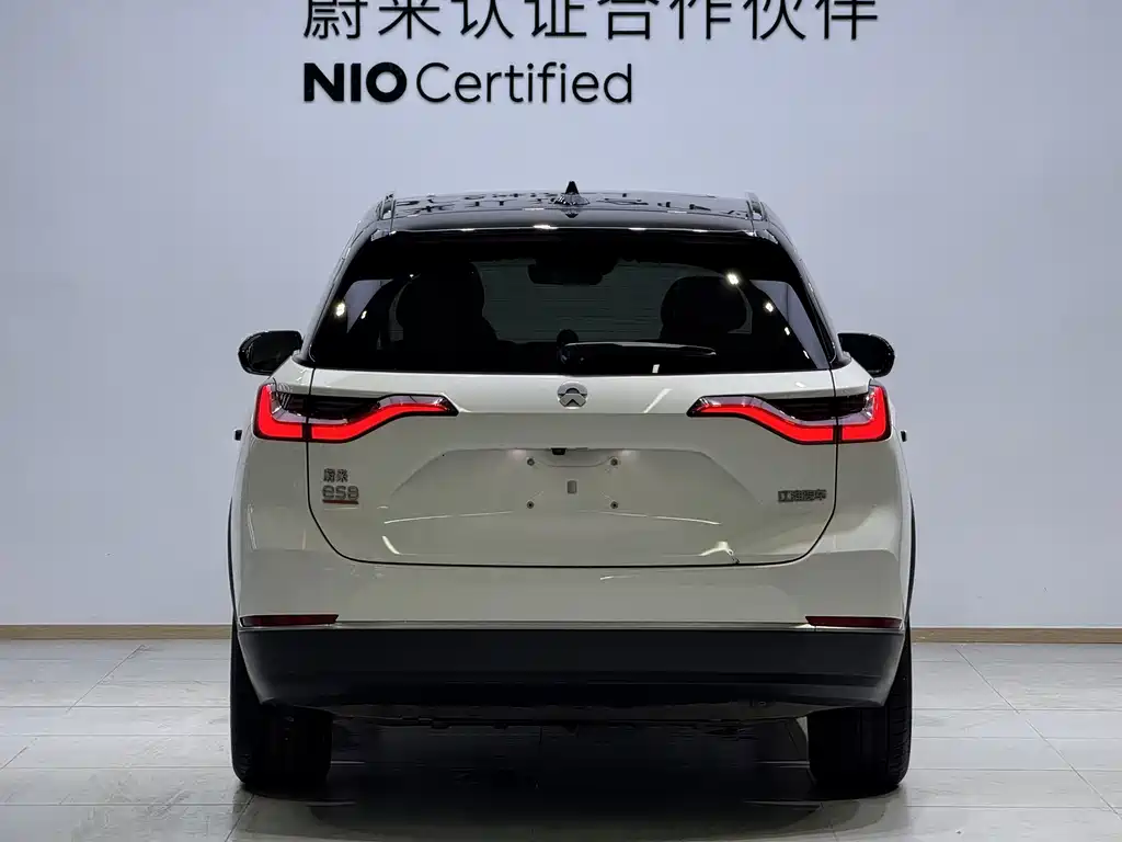 NIO ES8 — миниатюра 7