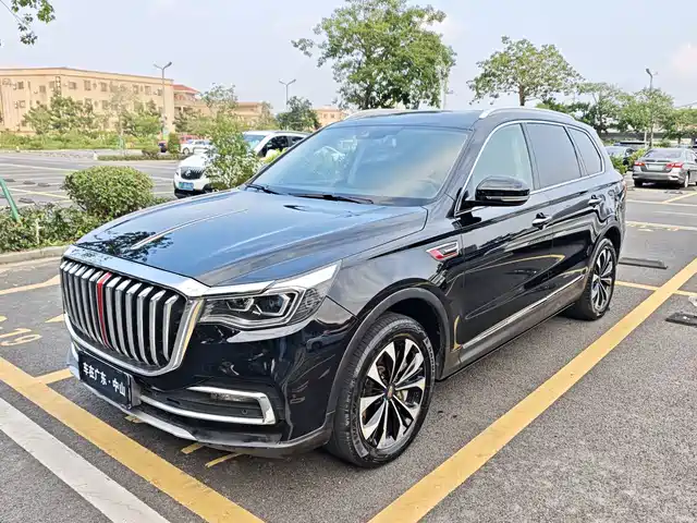 Hongqi HS7