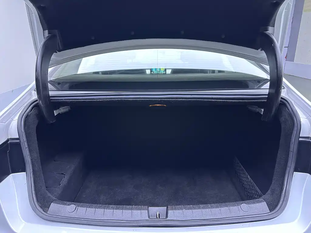 BYD Qin Pro NEV — миниатюра 14