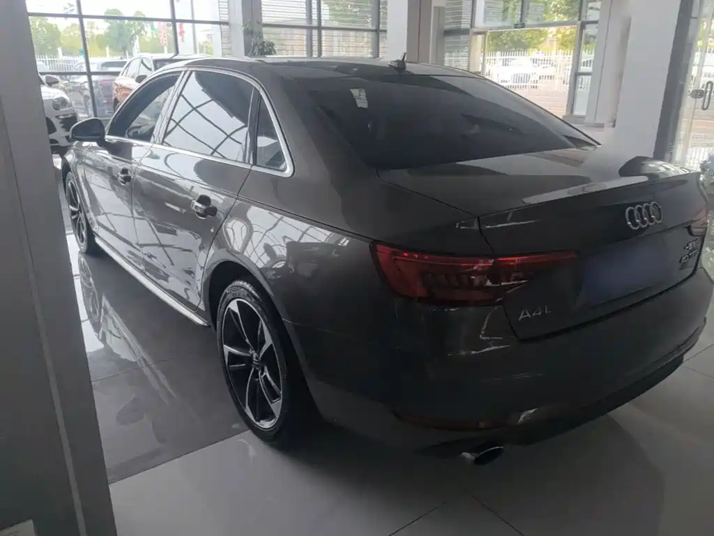 Audi A4L — миниатюра 5