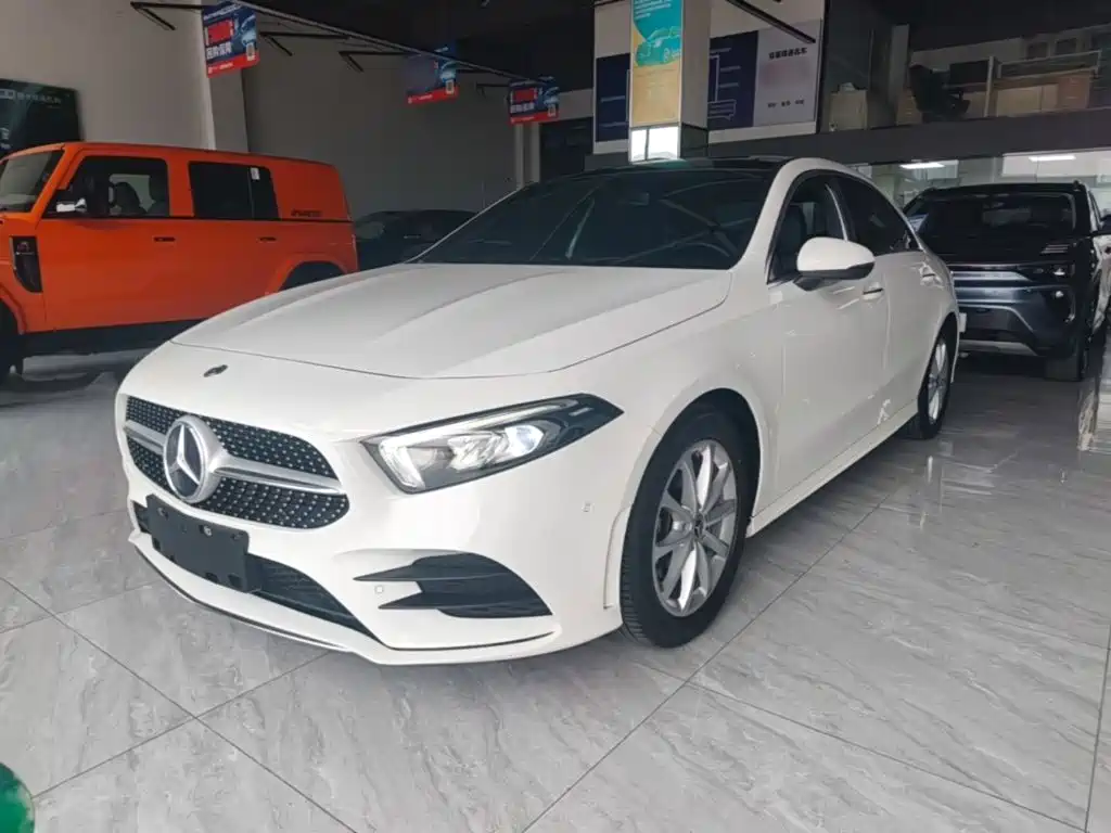 Mercedes-Benz A-Class — миниатюра 2