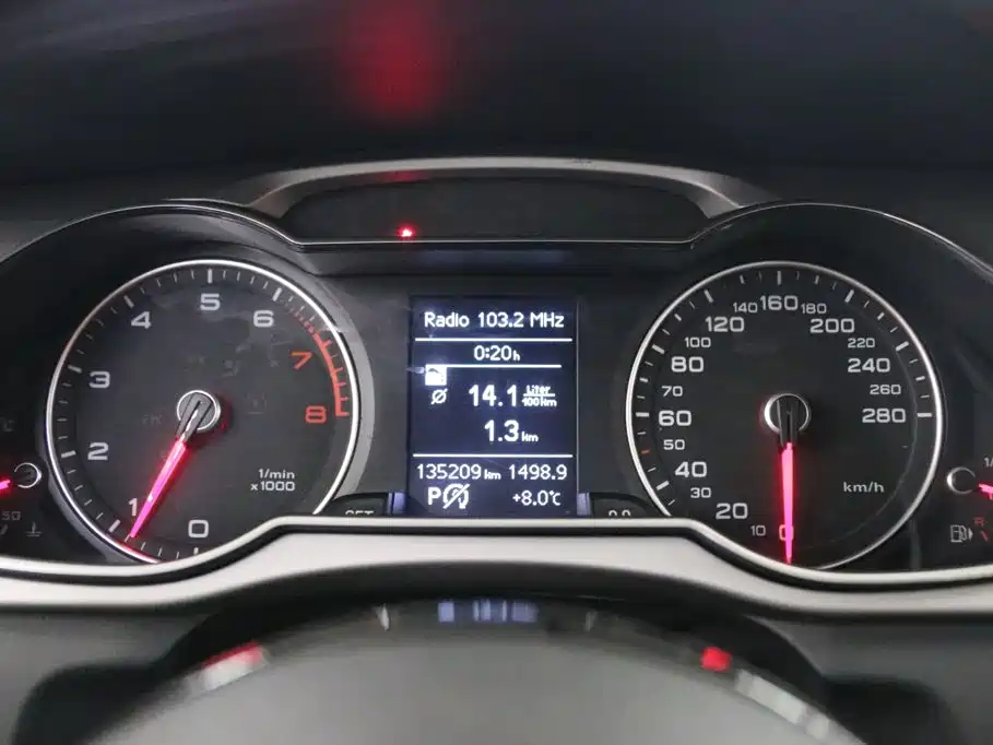 Audi A4L — миниатюра 7