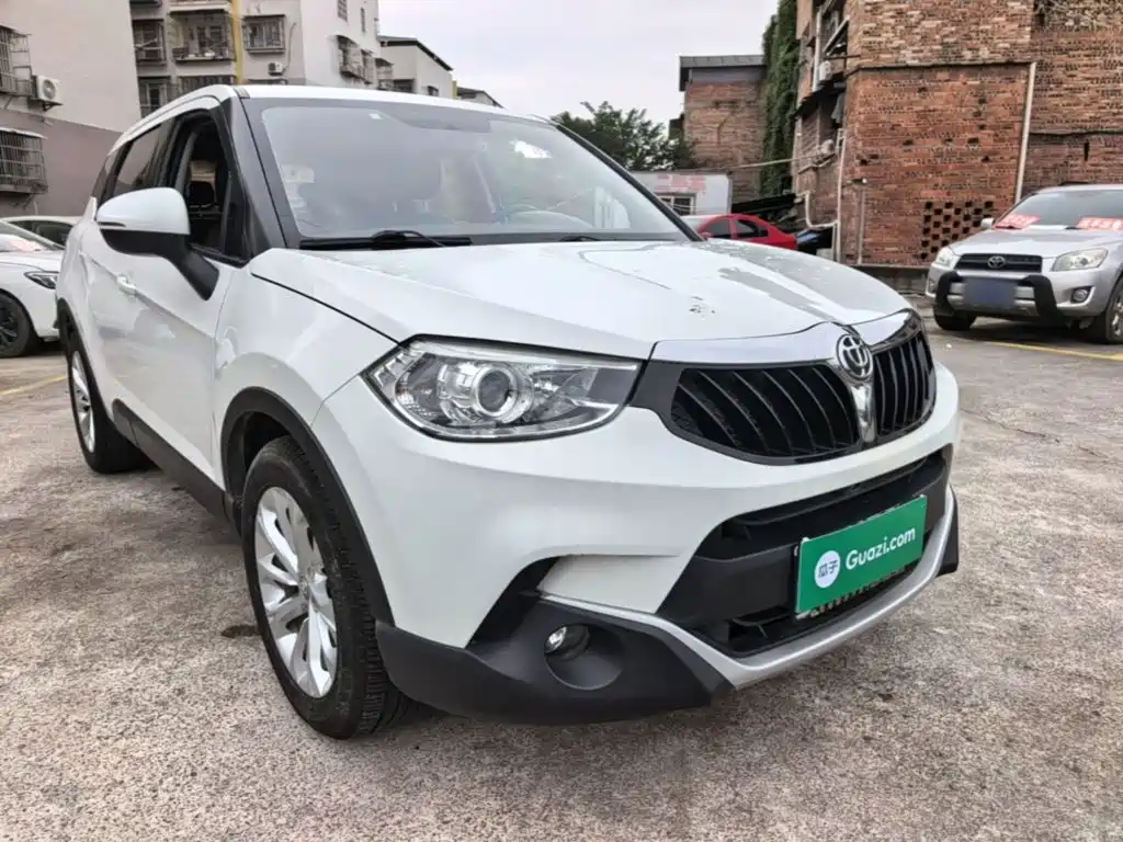 Zhonghua V3 — миниатюра 4