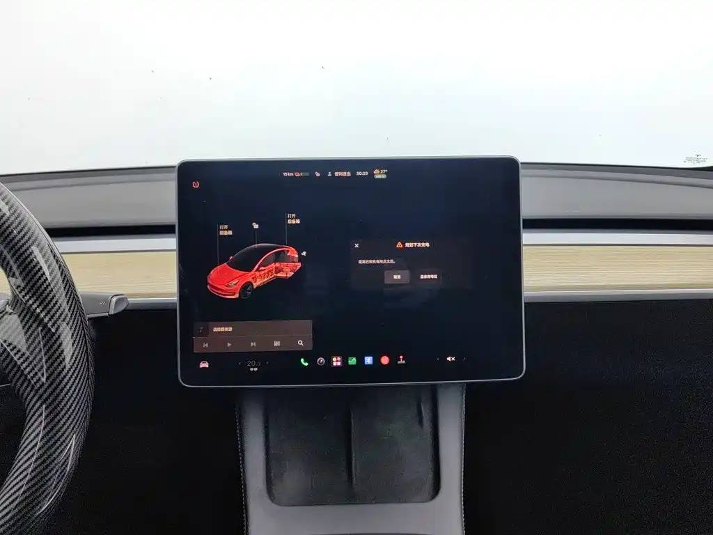 Tesla Model 3 — миниатюра 12