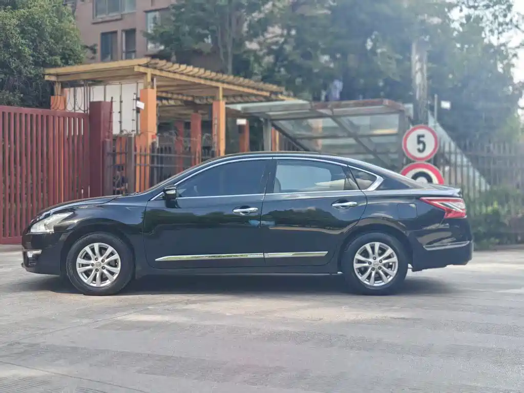 Nissan Teana — миниатюра 14