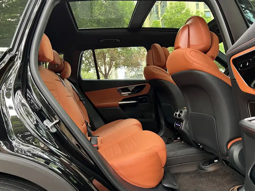 Mercedes-Benz GLC — миниатюра 13