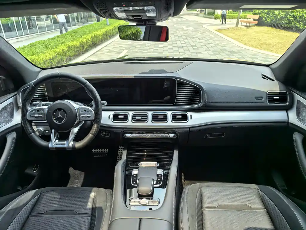 Mercedes-Benz GLE AMG — миниатюра 28