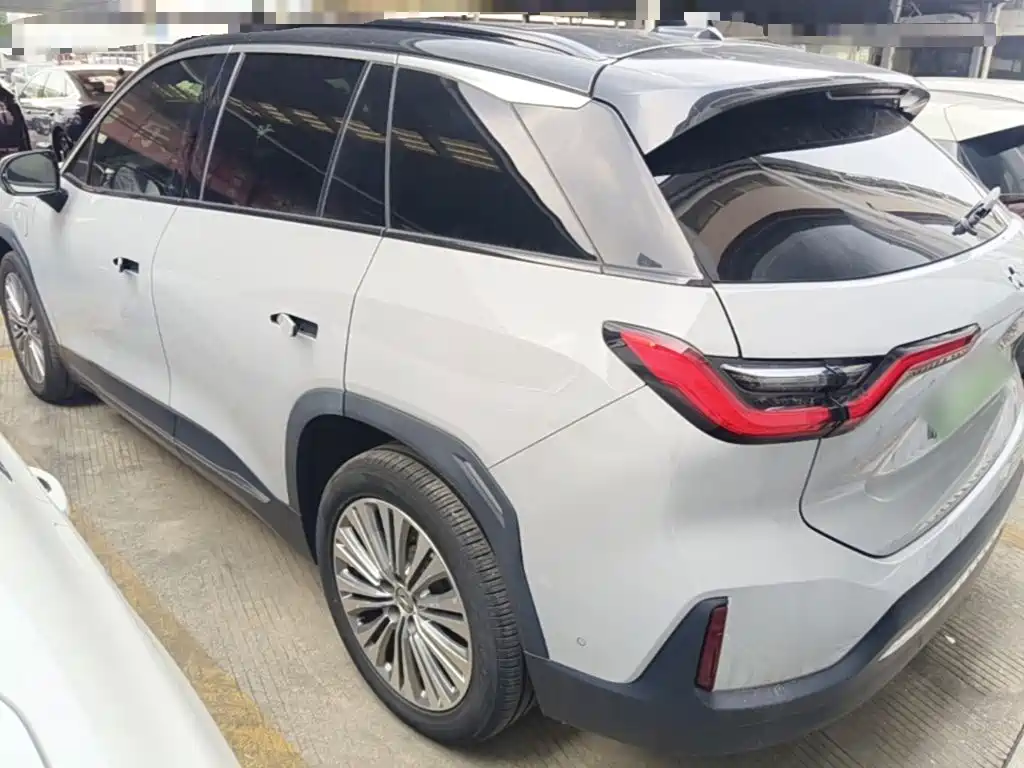 NIO ES6 — миниатюра 5