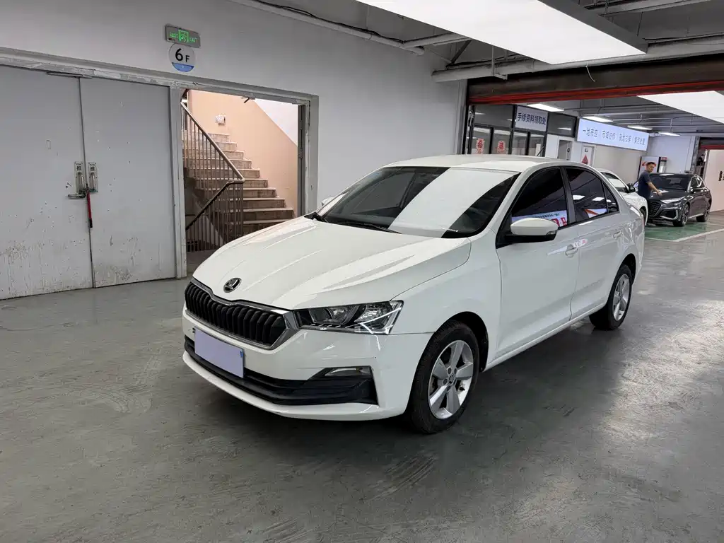 Skoda Rapid
