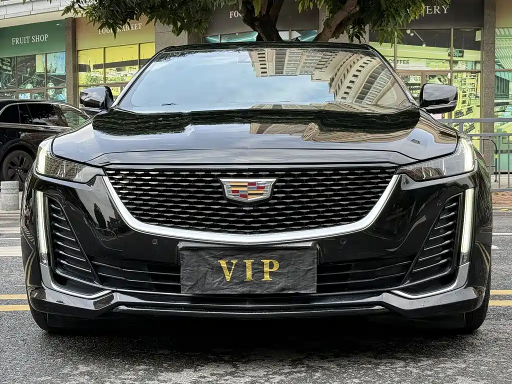 Cadillac CT5 — миниатюра 2