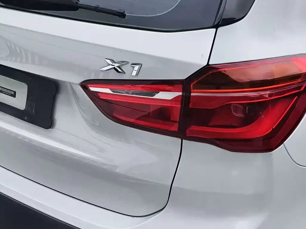 BMW X1 2016 sDrive18Li Fashion