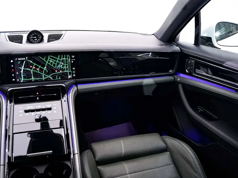 Porsche Panamera — миниатюра 19