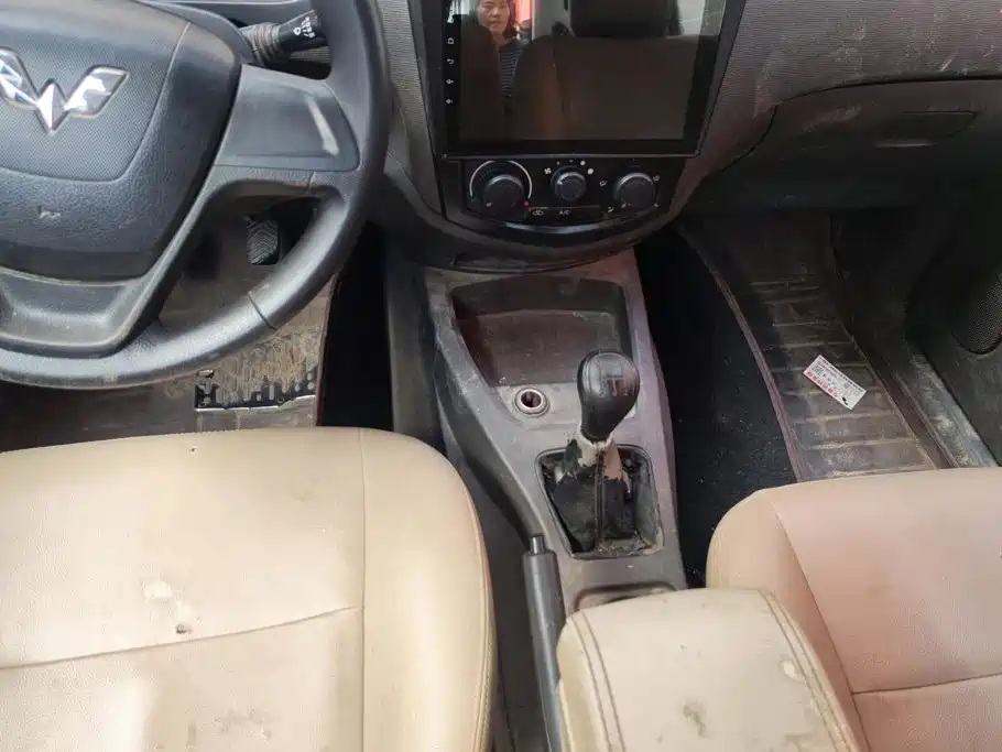 Wuling Hongguang — миниатюра 16