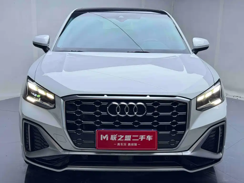 Audi Q2L — миниатюра 2