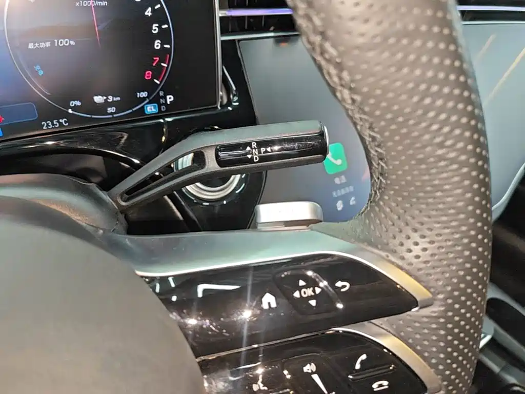 Mercedes-Benz E-Class New Energy — миниатюра 14