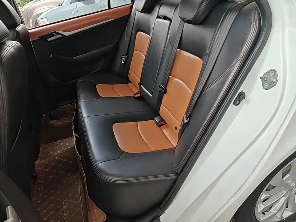 Geely Vision — миниатюра 17