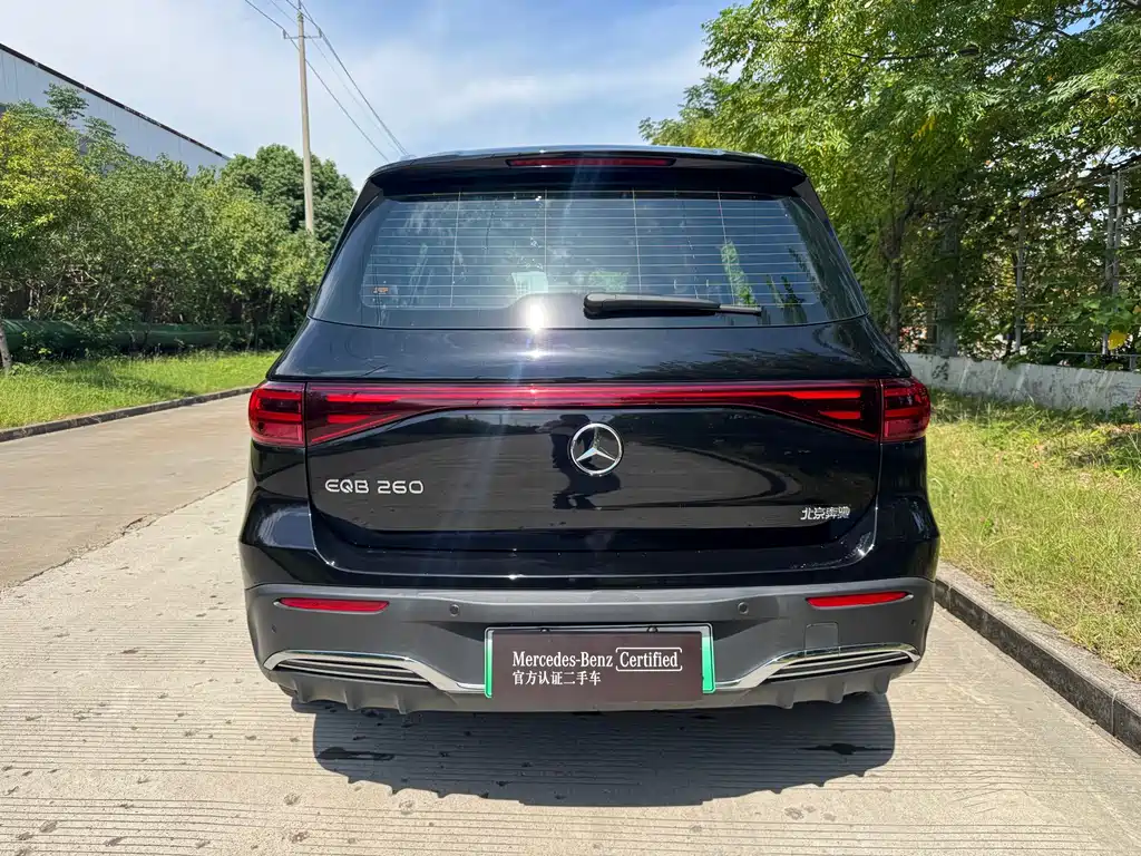 Mercedes-Benz EQB — миниатюра 18