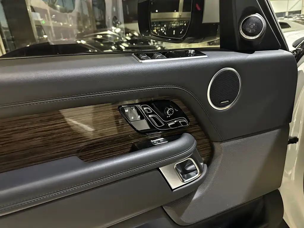 Land Rover Range Rover 2019 3.0 SCV6