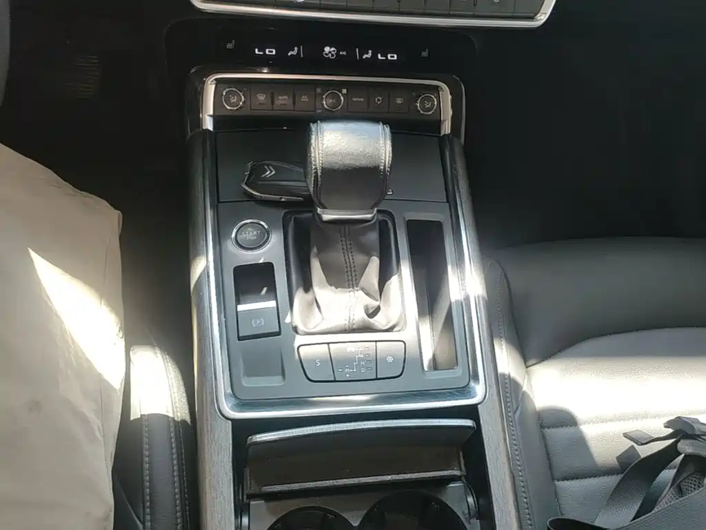 Citroen C6 — миниатюра 14
