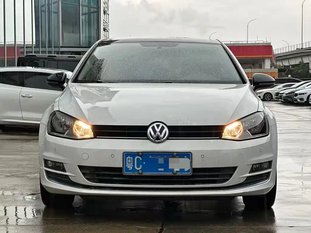 Volkswagen Golf — миниатюра 2