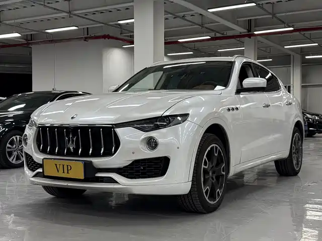 MASERATI LEVANTE