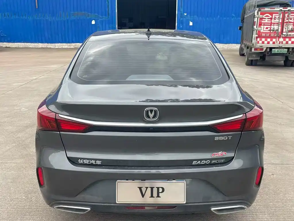 Changan Eado — миниатюра 4