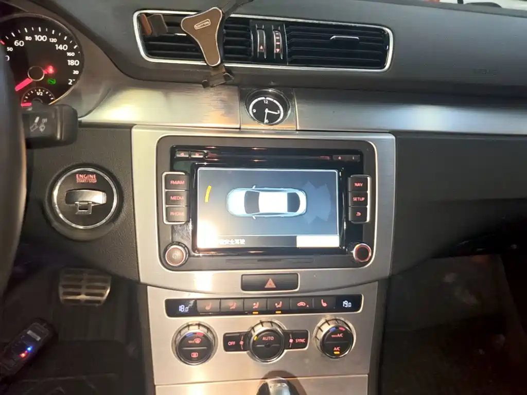 Volkswagen CC — миниатюра 13